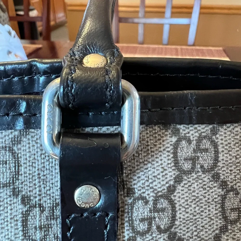Gucci shoulder bag - Picture 9 of 16